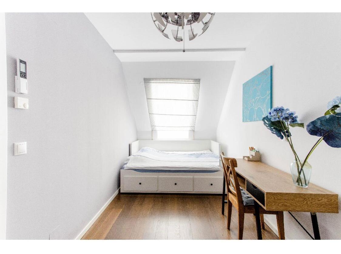 Stylish Rooms, Sunny Terrace In Vienna City Center Esterno foto