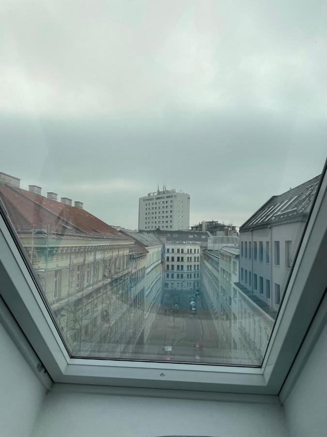 Stylish Rooms, Sunny Terrace In Vienna City Center Esterno foto